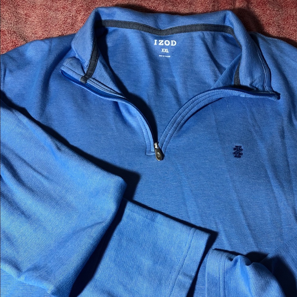IZOD MENS XXL 1/4 zip pullover top.